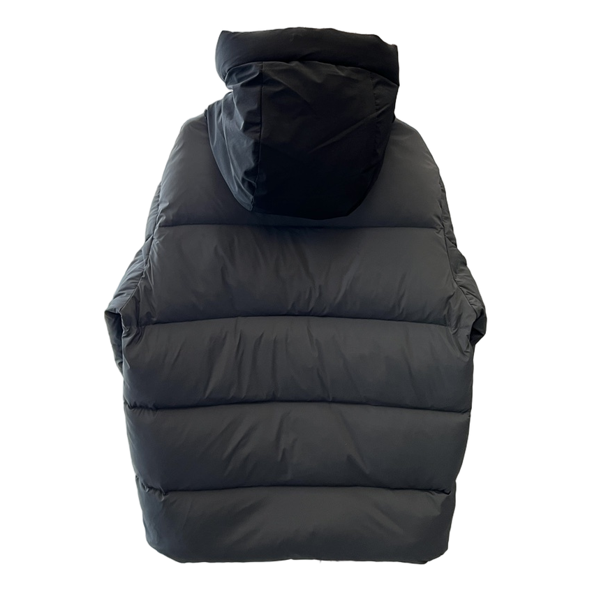 Moncler Colour-Block Down Puffer Jacket with Contrast Hood